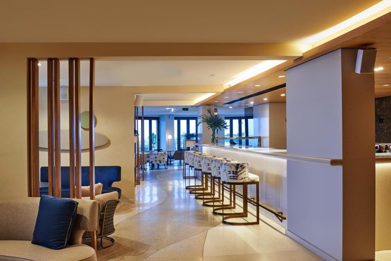 Fairmont Rio De Janeiro Copacabana المظهر الخارجي الصورة The bar at the 1900 restaurant